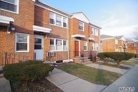 Condo for Sale Kew Gardens Hills, Queens