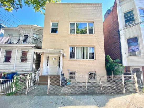 Multi-family for Sale Wakefield, Bronx