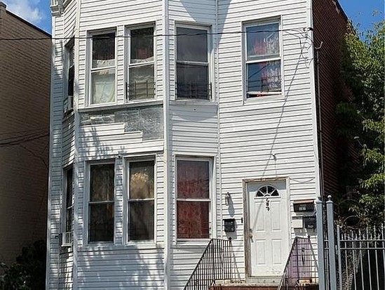 Multi-family for Sale Wakefield, Bronx