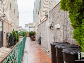 Home for Sale Arverne, Queens