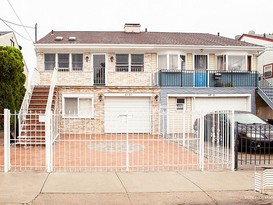 Home for Sale Arverne, Queens