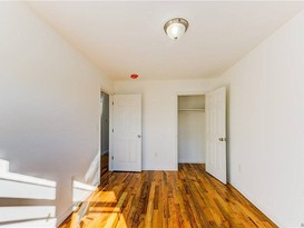 Home for Sale Arverne, Queens