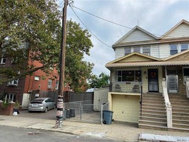 Home for Sale Maspeth, Queens