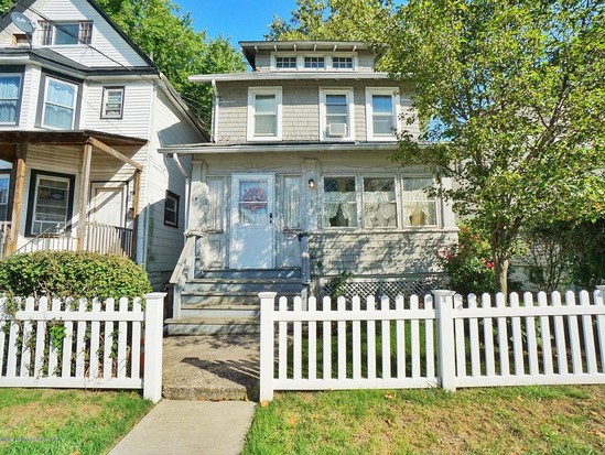 Single-family for Sale Mariners Harbor, Staten Island