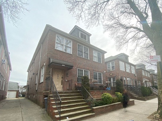 Single-family for Pre-foreclosure / auction Kensington, Brooklyn