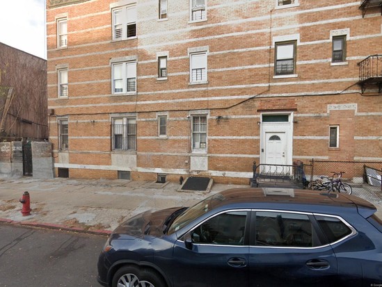 Multi-family for Pre-foreclosure Bushwick, Brooklyn