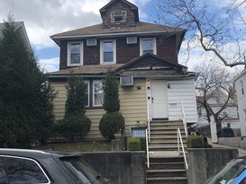 Home for Pre-foreclosure / auction Kensington, Brooklyn