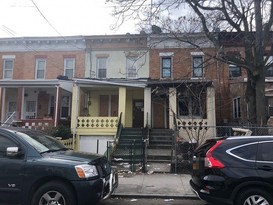 Home for Pre-foreclosure / auction East New York, Brooklyn