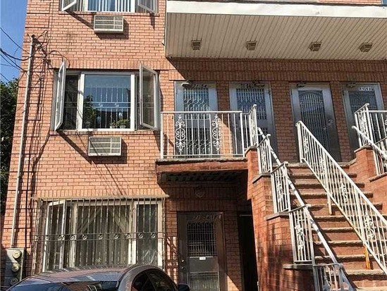 Condo for Sale Pomonok, Queens