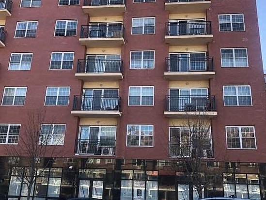 Condo for Sale Kew Gardens Hills, Queens