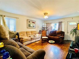 Home for Sale Throggs Neck, Bronx