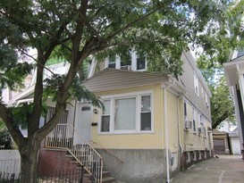 Home for Pre-foreclosure / auction East Flatbush, Brooklyn