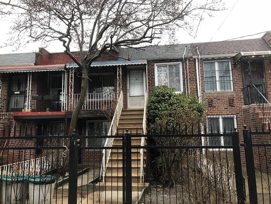 Single-family for Pre-foreclosure / auction East New York, Brooklyn