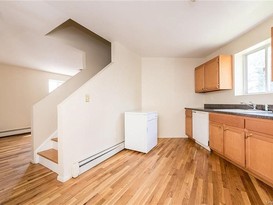 Home for Sale Throggs Neck, Bronx