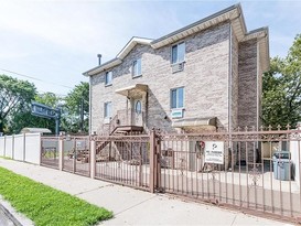 Home for Sale Throggs Neck, Bronx