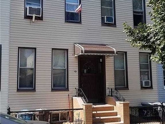 Multi-family for Sale Glendale, Queens