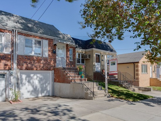 Single-family for Sale Middle Village, Queens