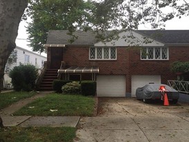 Home for Pre-foreclosure / auction Bergen Beach, Brooklyn