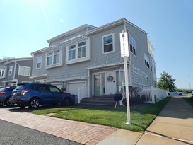 Home for Sale Arverne, Queens