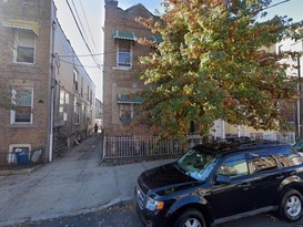 Home for Pre-foreclosure Williamsbridge, Bronx