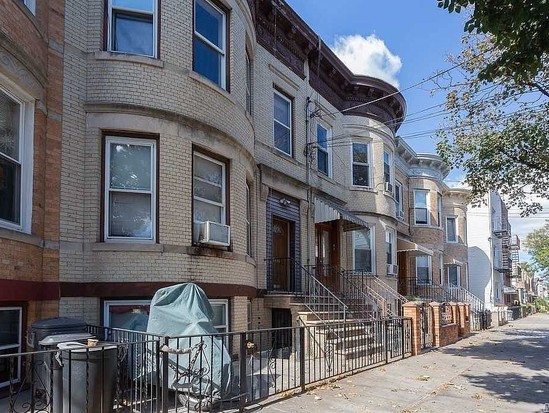 Multi-family for Sale Glendale, Queens