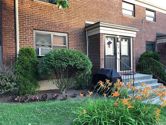 Condo for Sale Oakland Gardens, Queens