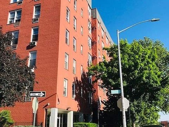 Condo for Sale Elmhurst, Queens