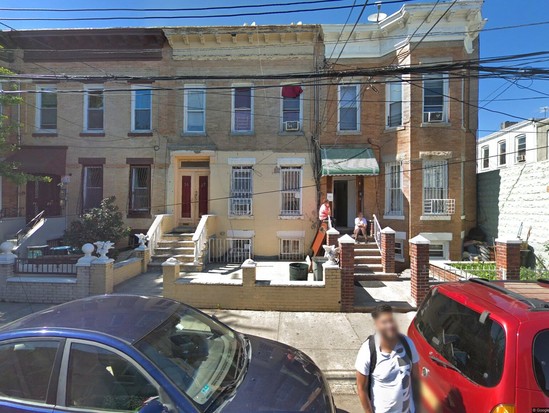 Multi-family for Sale Woodhaven, Queens