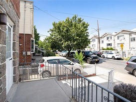 Home for Sale Throggs Neck, Bronx