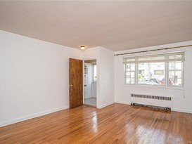 Home for Sale Throggs Neck, Bronx