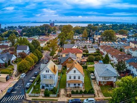 Home for Sale Shore Acres, Staten Island