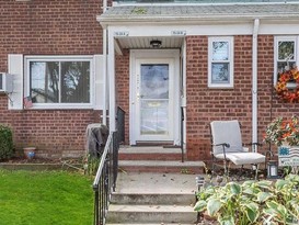 Home for Sale Glen Oaks, Queens