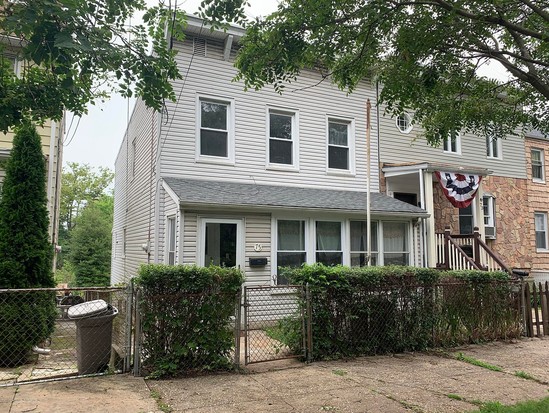 Single-family for Sale Shore Acres, Staten Island