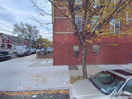 Multi-family for Pre-foreclosure / auction East New York, Brooklyn