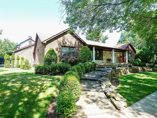 Single-family for Sale Princes Bay, Staten Island