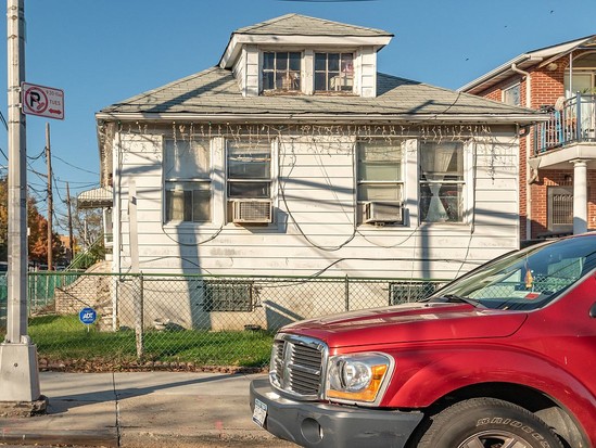 Multi-family for Sale Elmhurst, Queens