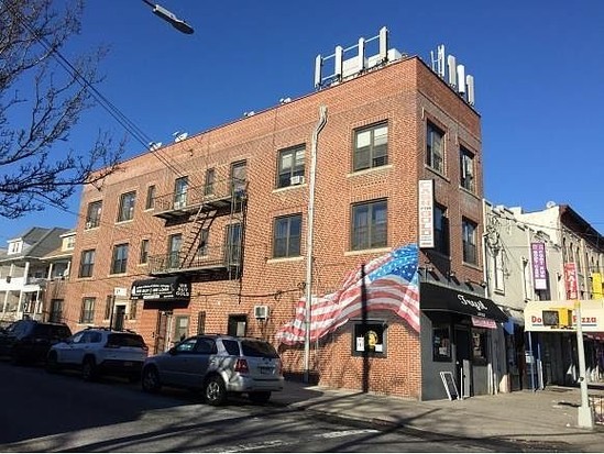 Single-family for Sale Dyker Heights, Brooklyn