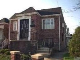 Home for Pre-foreclosure / auction Ozone Park, Queens