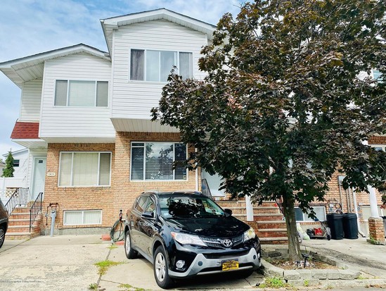 Townhouse for Sale Richmond Town, Staten Island