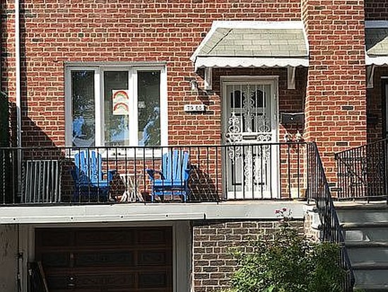 Single-family for Sale Astoria, Queens