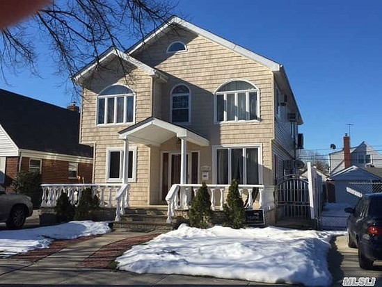 Single-family for Sale Floral Park, Queens