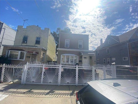 Single-family for Sale Woodhaven, Queens