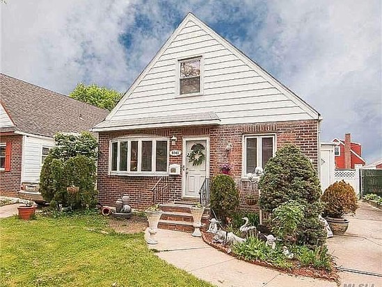 Single-family for Sale Floral Park, Queens