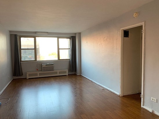 Condo for Sale Elmhurst, Queens