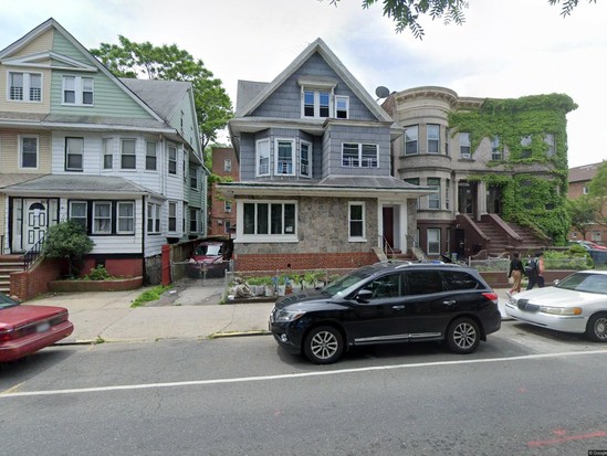 Multi-family for Pre-foreclosure Kensington, Brooklyn