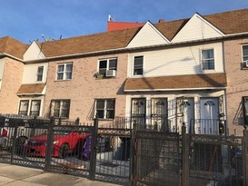 Home for Pre-foreclosure / auction Crotona Park East, Bronx