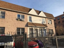 Home for Pre-foreclosure / auction Crotona Park East, Bronx