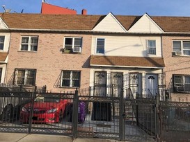 Home for Pre-foreclosure / auction Crotona Park East, Bronx