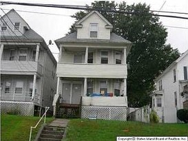 Home for Pre-foreclosure / auction Port Richmond, Staten Island