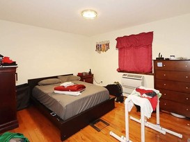 Home for Sale Briarwood, Queens